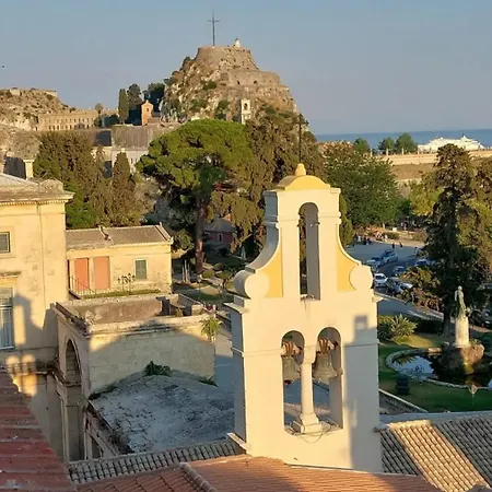 Ro 3fl Penthouse, Old Town Corfu コルフ島