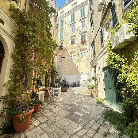 アパート Ro 3fl Penthouse, Old Town Corfu
