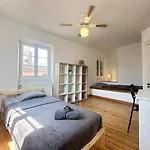Ro 3fl Penthouse, Old Town Corfu Apartman *