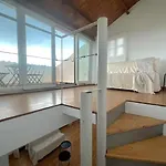 Ro 3fl Penthouse, Old Town Corfu Apartman