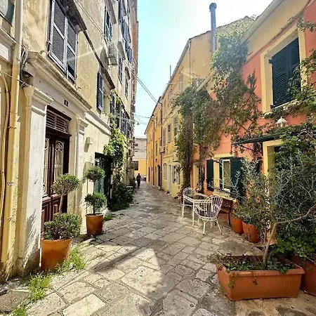 Apartment Ro 3fl Penthouse, Old Town Corfu