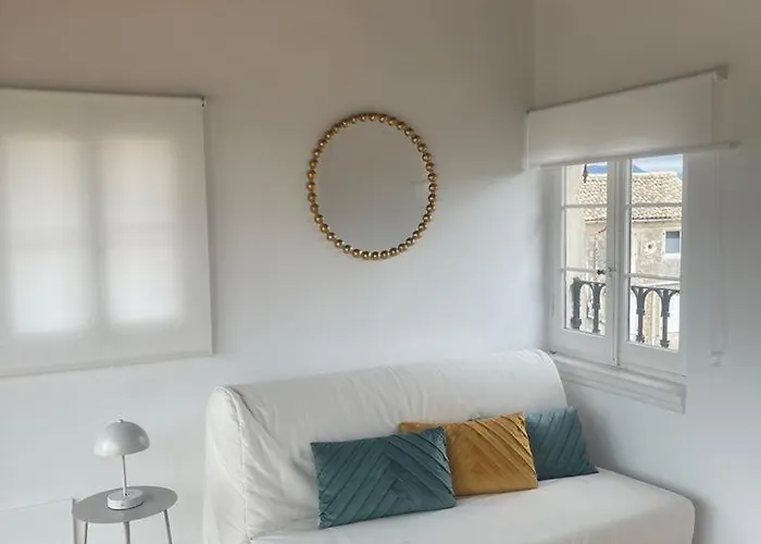 Ro 3fl Penthouse, Old Town Corfu