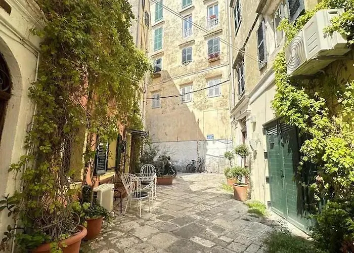 Appartement Ro 3fl Penthouse, Old Town Corfu
