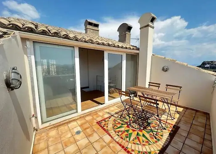 Ro 3fl Penthouse, Old Town Corfu Appartement *